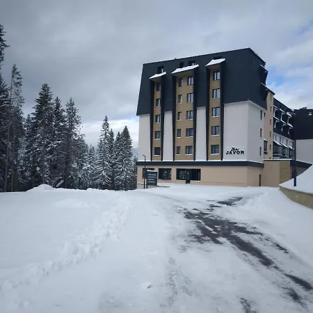 Zlatni Javor, 410 * Jahorina