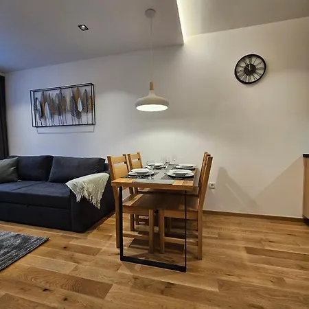 Hotel apartamentowy Zlatni Javor, 410 *